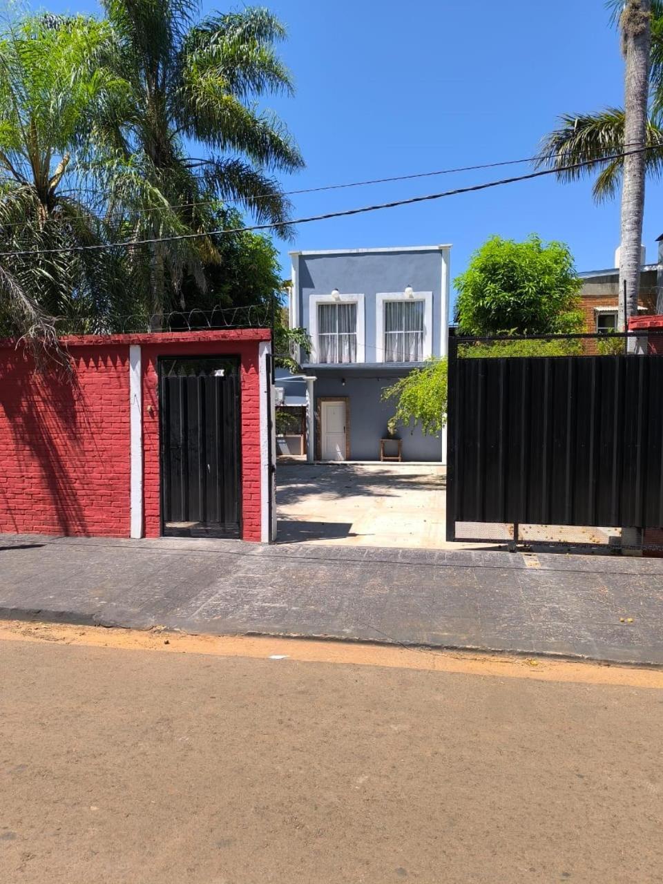 La Posada De Dante Puerto Iguazú Exterior foto